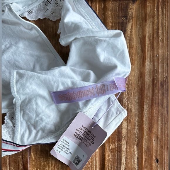 Savage x Fenty Serving Court Bustier & Brazilian panty set NWOT - Picture 12 of 14